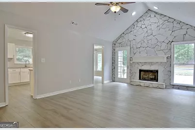 85 Holly Springs Road, Sharpsburg, GA 30277 - Photo 2