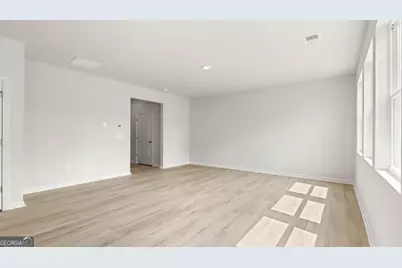 8195 Elkhorn Drive, Fairburn, GA 30213 - Photo 12