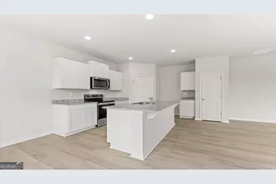 8195 Elkhorn Drive, Fairburn, GA 30213 - Photo 6