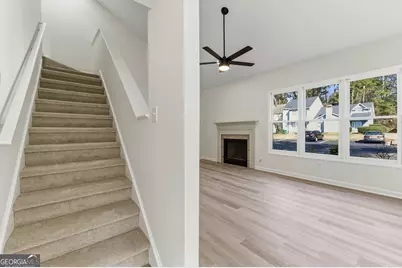 2263 Wellington Circle, Lithonia, GA 30058 - Photo 2