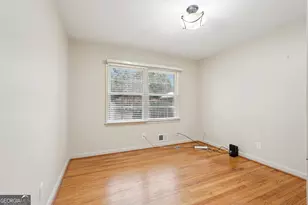 220 Jade Cove Dr, Roswell, GA 30075 - Photo 22