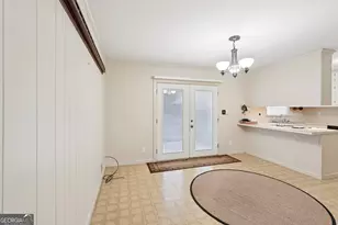 220 Jade Cove Dr, Roswell, GA 30075 - Photo 16