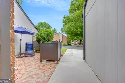 3252 Clairmont North NE NE, Brookhaven, GA 30329 - Photo 4