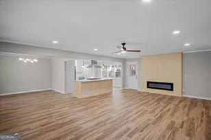 4525 Creekwood Circle NW, Kennesaw, GA 30152 - Photo 8