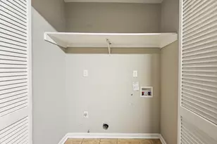 1075 To Lani Dr, Stone Mountain, GA 30083 - Photo 8