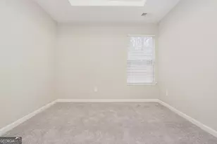 602 Robin Ridge, Stone Mountain, GA 30087 - Photo 8