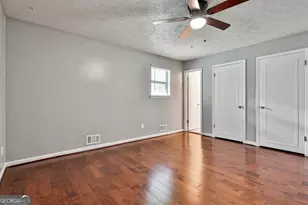 9138 Sunset Dr, Jonesboro, GA 30238 - Photo 16