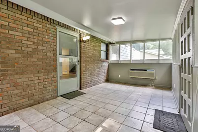 9138 Sunset Drive, Jonesboro, GA 30238 - Photo 14