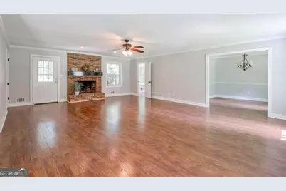 205 Kingswood Drive, Fayetteville, GA 30215 - Photo 4