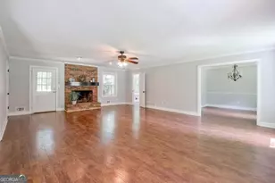 205 Kingswood Dr, Fayetteville, GA 30215 - Photo 4