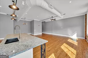565 Poplar St, Macon, GA 31210 - Photo 32