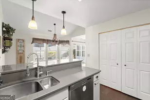 221 Rose Cottage Dr, Woodstock, GA 30189 - Photo 14