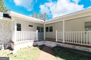 100 Williamsburg Ln, Athens, GA 30605 - Photo 2