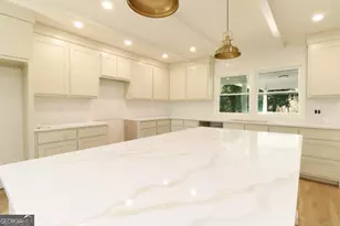 100 Williamsburg Ln, Athens, GA 30605 - Photo 12