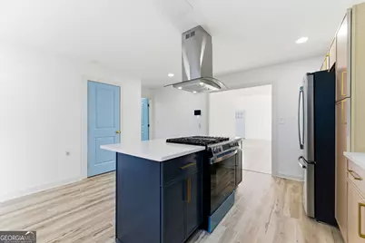 2103 Arlington Circle, Atlanta, GA 30318 - Photo 10