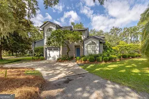 203 Grand Oaks Circle, Saint Simons, GA 31522 - Photo 2