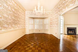 650 Moores Mill Road Square, Atlanta, GA 30327 - Photo 10