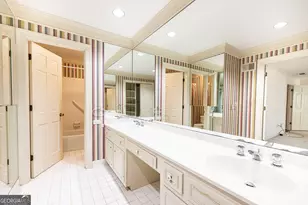 650 Moores Mill Road Square, Atlanta, GA 30327 - Photo 32