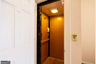 650 Moores Mill Road Square #27, Atlanta, GA 30327 - Photo 24