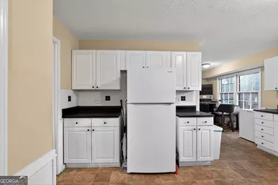 3026 Hidden Forest Drive, Snellville, GA 30078 - Photo 10