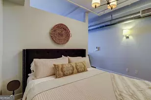 310 W Broughton St, Savannah, GA 31401 - Photo 6