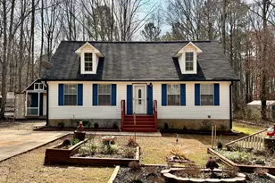 1209 N Hampton Dr, Hampton, GA 30228 - Photo 1