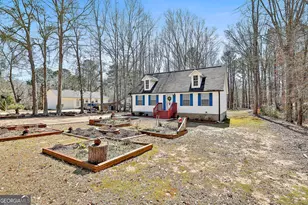 1209 N Hampton Dr, Hampton, GA 30228 - Photo 2