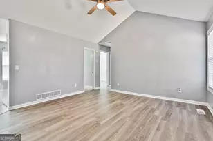 1209 N Hampton Dr, Hampton, GA 30228 - Photo 8