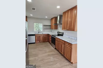 1110 Bryant St SW, Conyers, GA 30012 - Photo 6