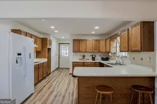 1526 Cronic Town Rd, Auburn, GA 30011 - Photo 8