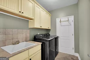 141 Shadow Walk Dr, Mount Airy, GA 30563 - Photo 18