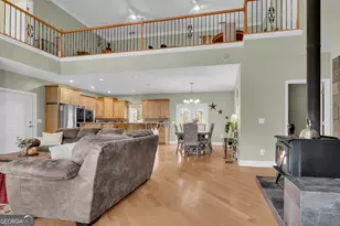 141 Shadow Walk Dr, Mount Airy, GA 30563 - Photo 10