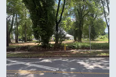 801 Maple Avenue SW, Rome, GA 30161 - Photo 2