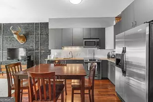 310 W Broughton St, Savannah, GA 31401 - Photo 2