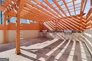 3338 Peachtree Rd NE, Atlanta, GA 30326 - Photo 20