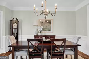 710 Falls Landing Ct, Johns Creek, GA 30022 - Photo 12