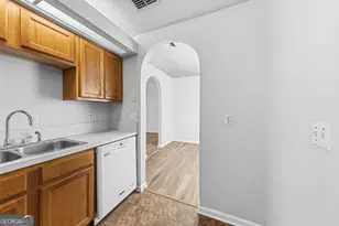 401 Maggie Way, Saint Marys, GA 31558 - Photo 10