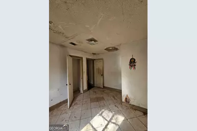 2411 Harden Street, Savannah, GA 31415 - Photo 16