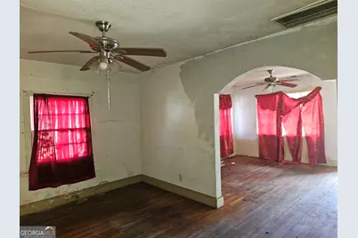 2411 Harden Street, Savannah, GA 31415 - Photo 10