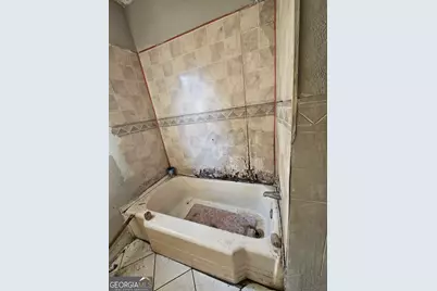 2411 Harden Street, Savannah, GA 31415 - Photo 12