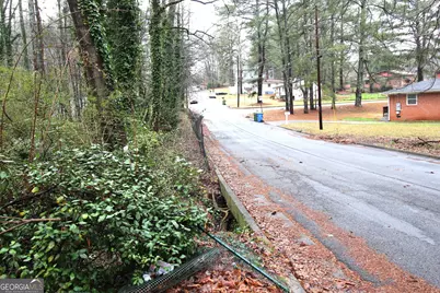 600 Fairburn Road NW, Atlanta, GA 30331 - Photo 6