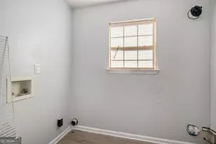 703 Guide Post Ln, Stone Mountain, GA 30088 - Photo 14