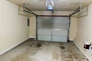 2119 Manhattan Pkwy, Decatur, GA 30035 - Photo 2