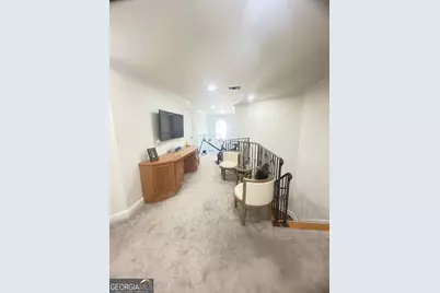 6375 Glenridge  Unit Drive #200, Atlanta, GA 30328 - Photo 16