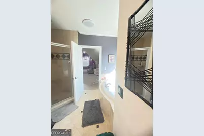 6375 Glenridge  Unit Drive #200, Atlanta, GA 30328 - Photo 8