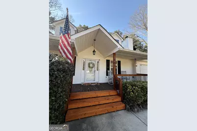 467 Grove Pointe Court #10, Locust Grove, GA 30248 - Photo 2