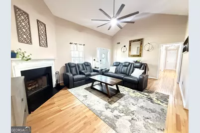 467 Grove Pointe Court #10, Locust Grove, GA 30248 - Photo 4