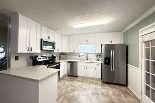 467 Grove Pointe Ct, Locust Grove, GA 30248 - Photo 8