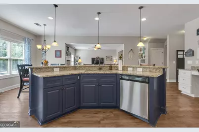 360 Walden Pond Way, Senoia, GA 30276 - Photo 22