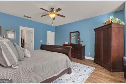 360 Walden Pond Way, Senoia, GA 30276 - Photo 28